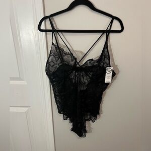 NWT Fashion 2 Figure V Wire Lace Bodysuit,2x